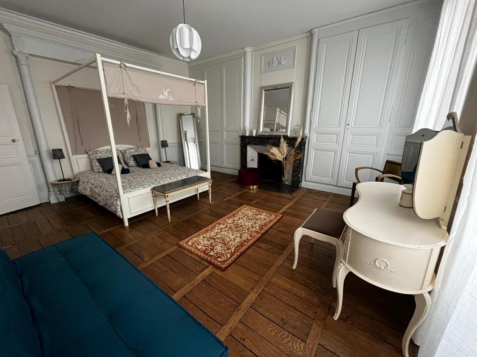 La Villa Louana 1 Appartement 160M2 Sobriete,Elegance En Coeur De Ville Aubusson  Exterior photo